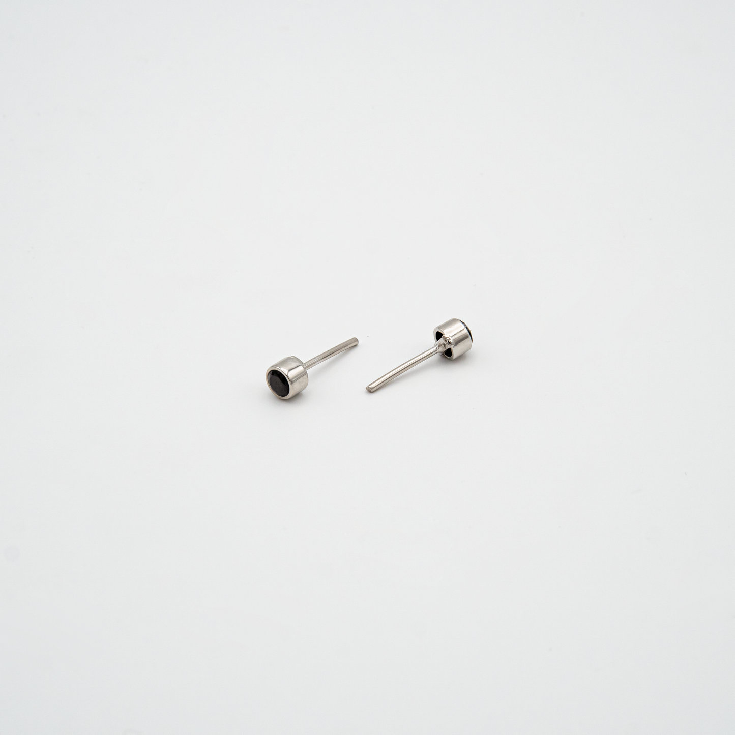Set of 4mm Black Stone Set