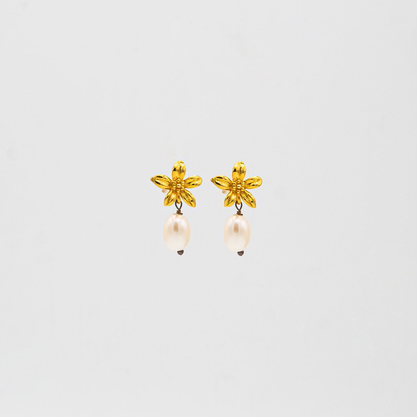 Floral Pearl Earrings
