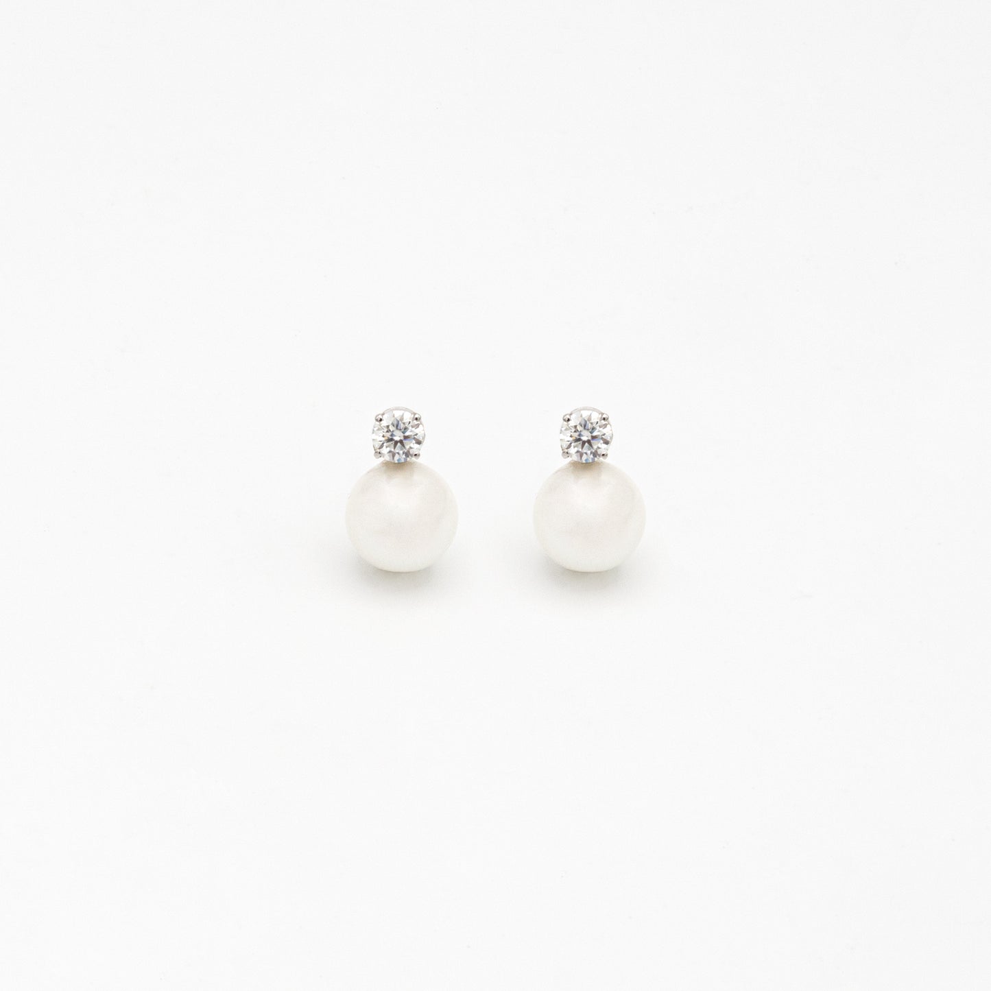 Drop Zircon Earring With Pearl
