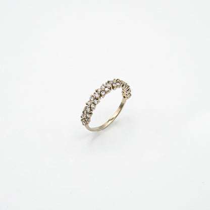 Dainty Floral Band Ring