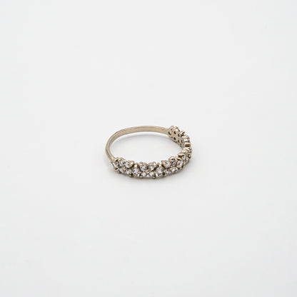 Dainty Floral Band Ring